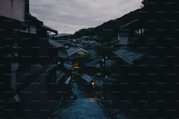 Evening Gion district walk