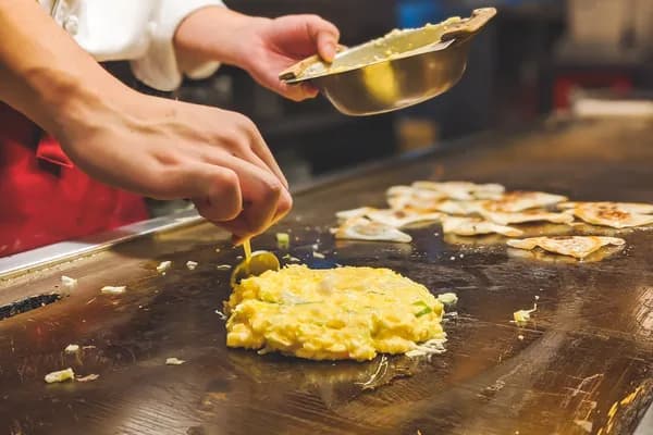 Okonomiyaki cooking class